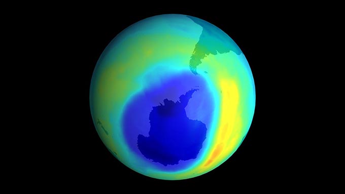 Voorstelling van het gat in de ozonlaag in september 2000 (foto: NASA)