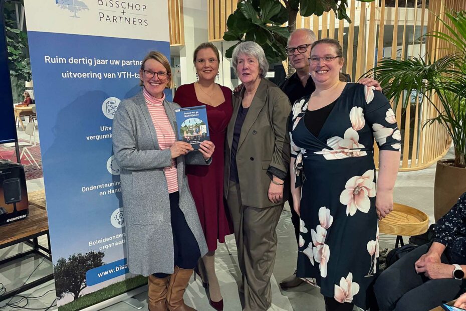 Ons nieuwe handboek ‘Tussen Wet en Werkelijkheid’ gelanceerd